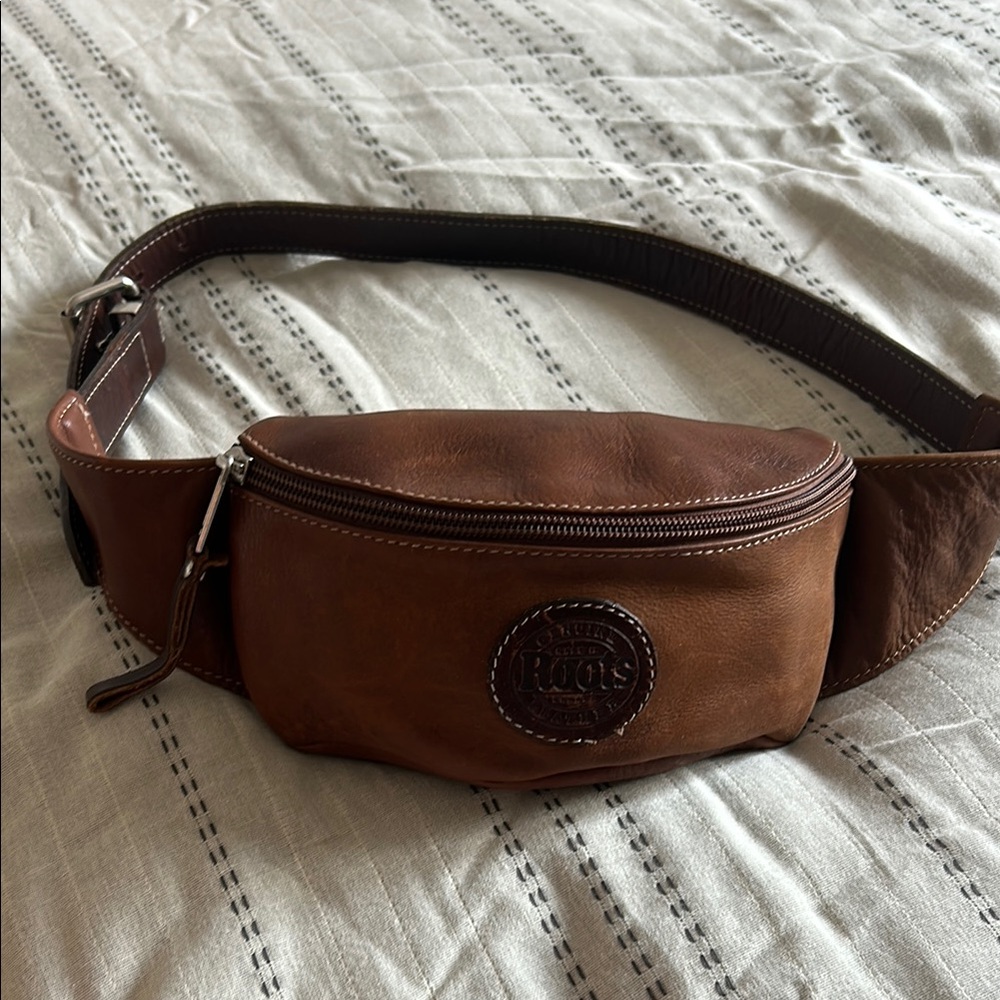Roots Brown Leather Belt Bag